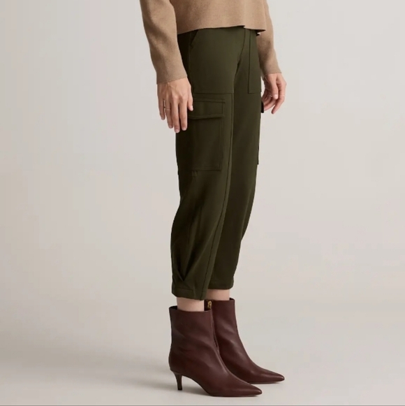 QUINCE Ultra-Stretch Pointe Tapered Cargo Pants Sz L Olive - Picture 4 of 6